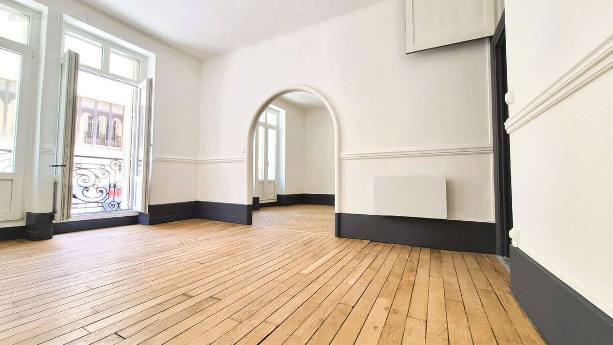 Appartement Dijon 5 pièces - CENTRE VILLE - photo 3