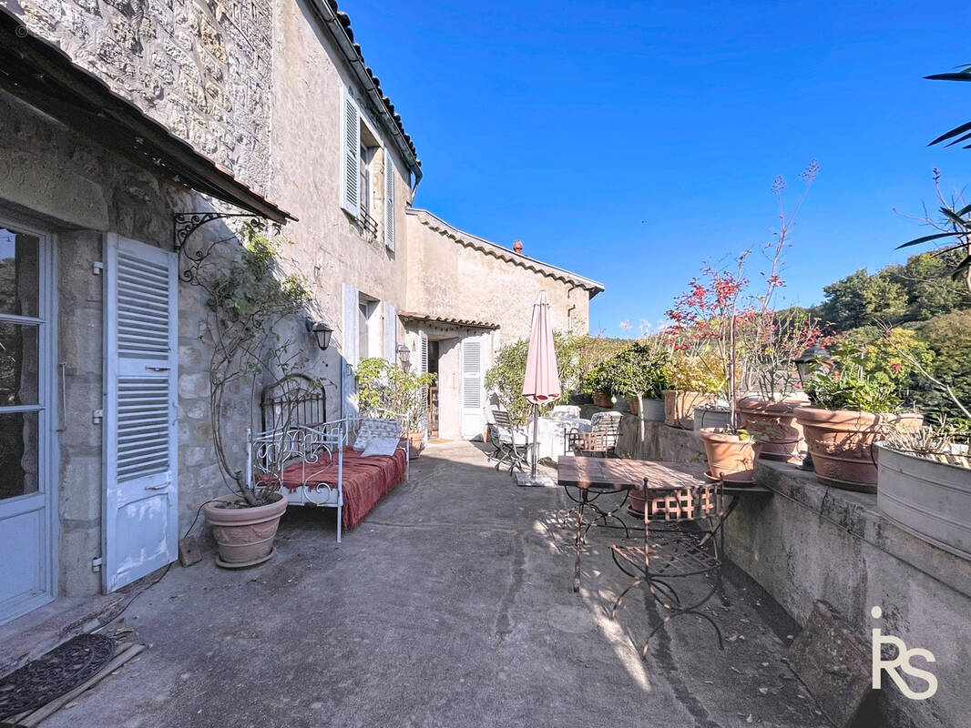 Maison à LAURAC-EN-VIVARAIS