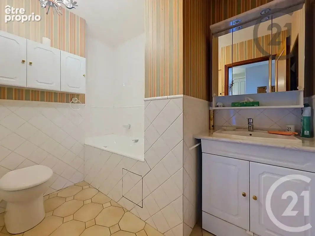 Appartement 5 pièces 114 m² à vendre à Reims (51100) - photo 15