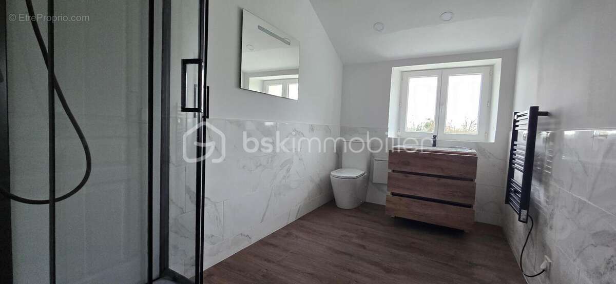 Maison à SAINT-CLEMENTIN