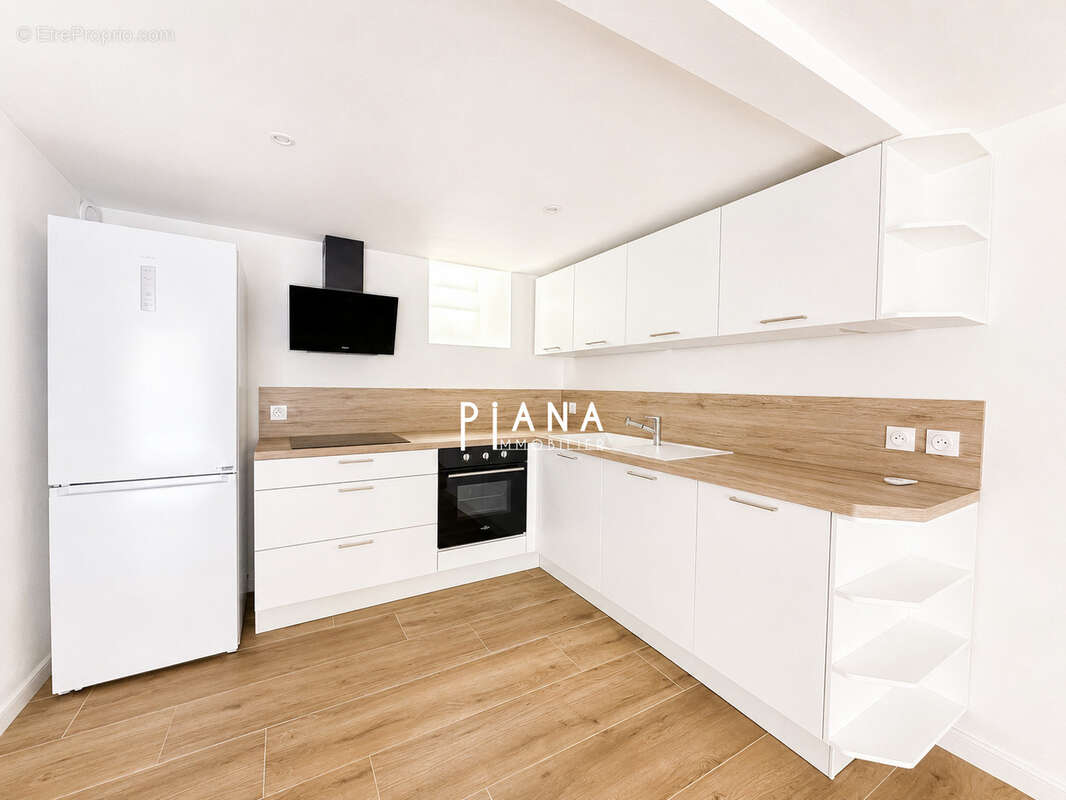 Appartement à MARSEILLE-5E