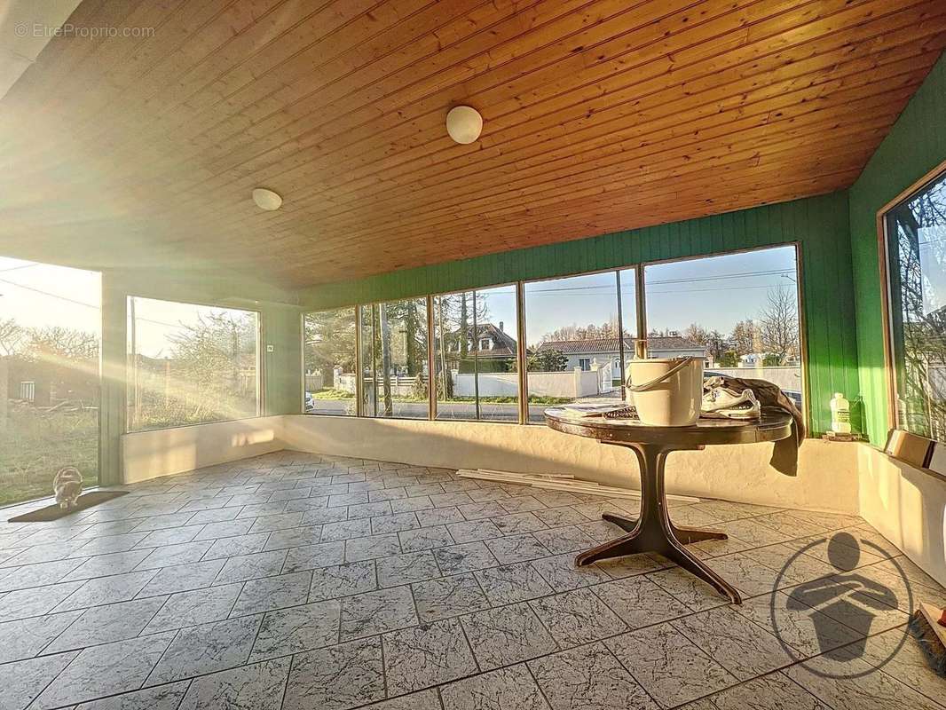 Maison à LES EGLISOTTES-ET-CHALAURES