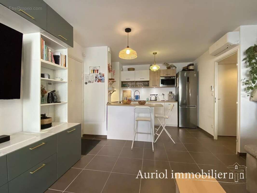 Appartement à AURIOL