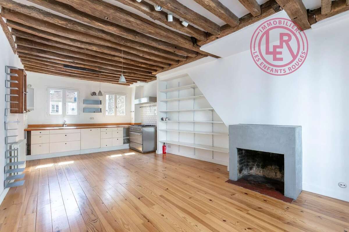 Appartement à PARIS-11E