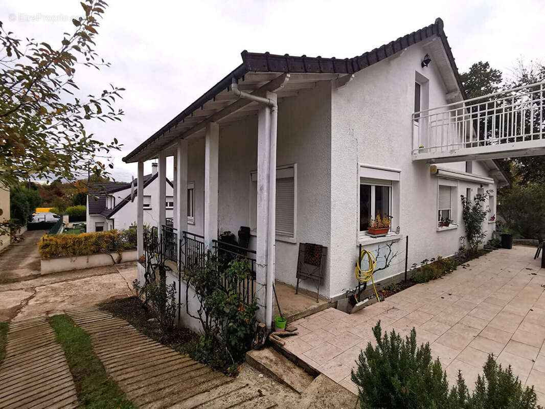Maison à MONTIGNY-LES-CORMEILLES