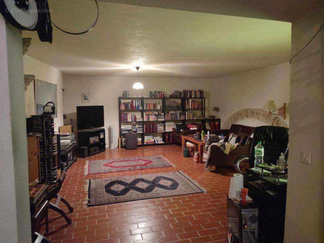 Maison à BAGNOLS-SUR-CEZE