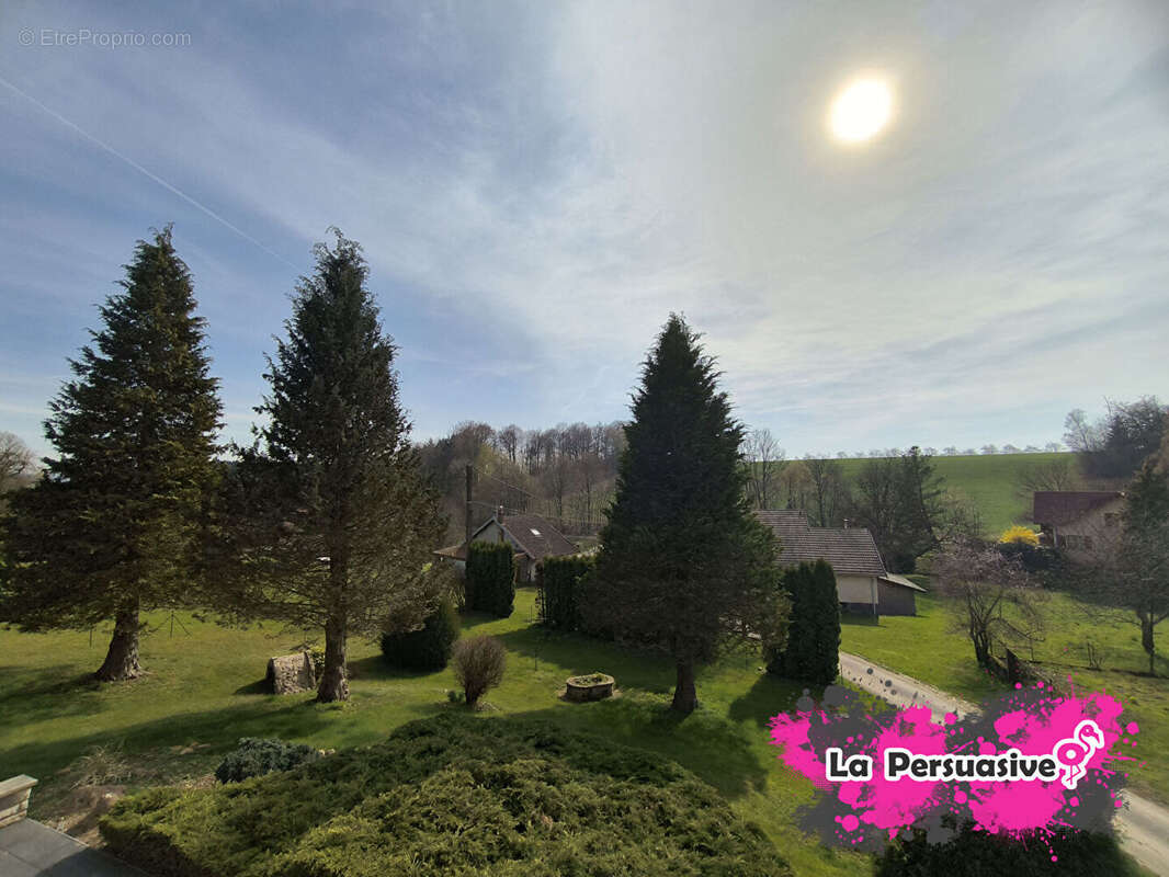 Maison à FOUGEROLLES