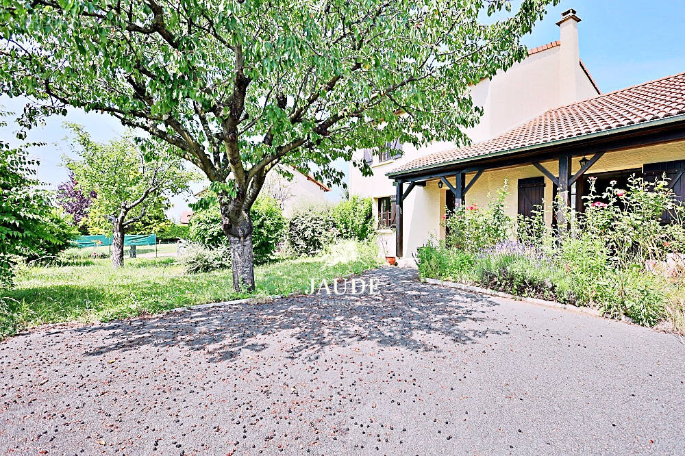 Maison à MIREFLEURS