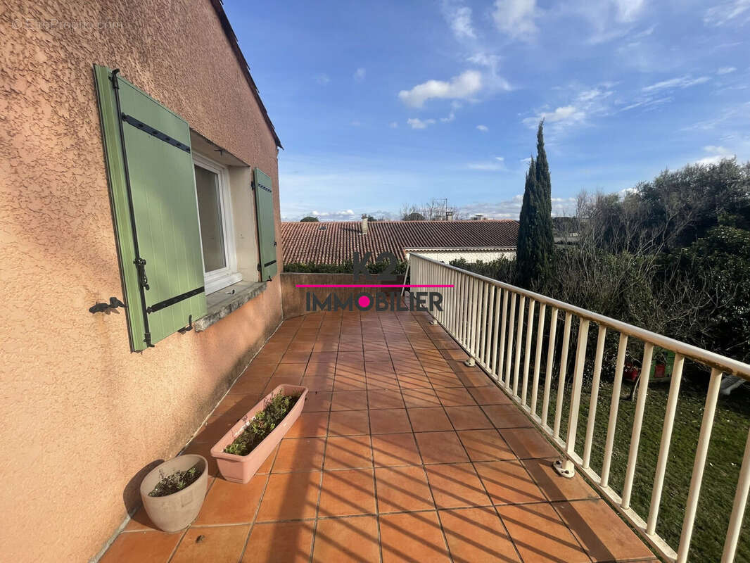 Maison à MONTELIMAR