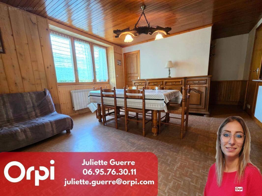 Maison à SAINT-CHRISTOPHE-SUR-GUIERS