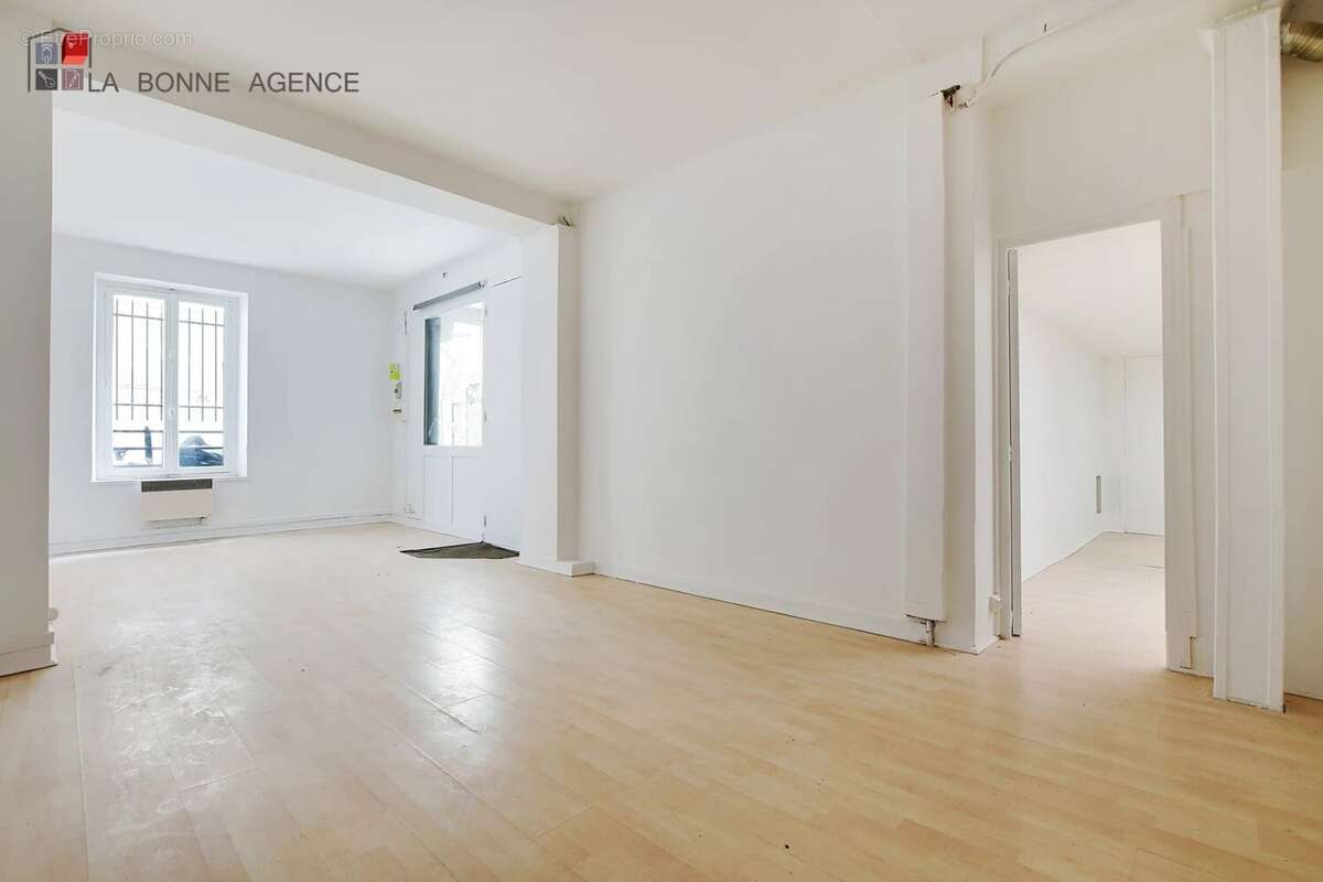 Vente - cambronne - local commercial - 81,24 m2 carrez - prix : 800.000€ fai - photo 3
