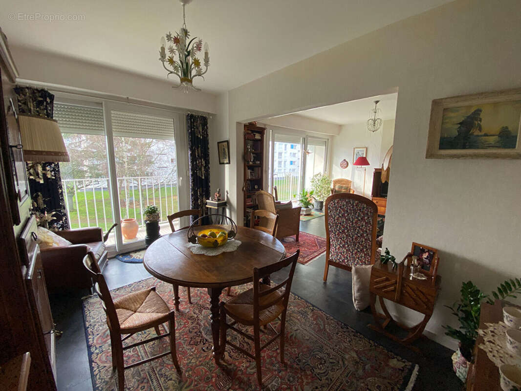 Appartement à LAVAL