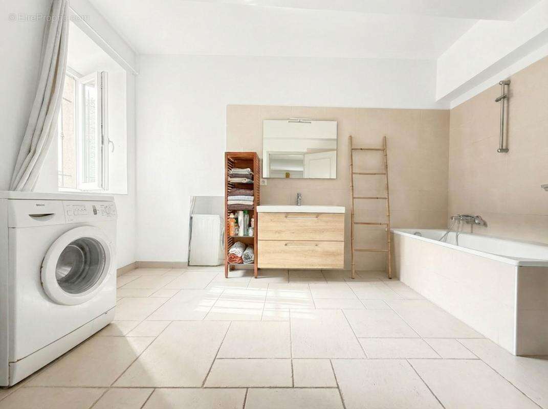 Maison à LA COLLE-SUR-LOUP