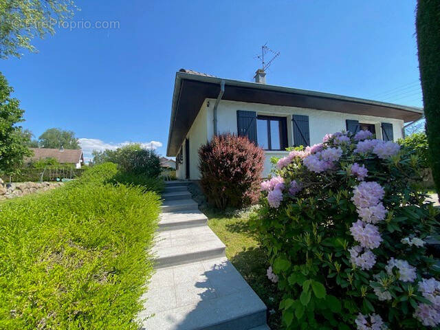 Maison à EVETTE-SALBERT