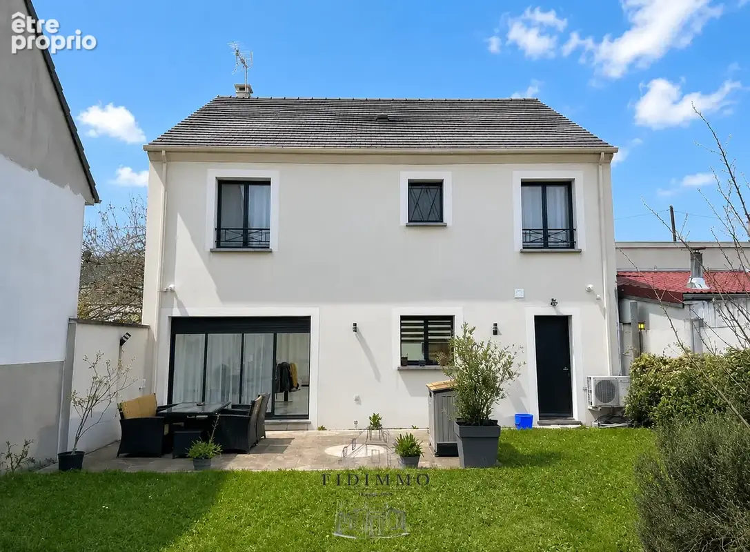 Maison à SUCY-EN-BRIE