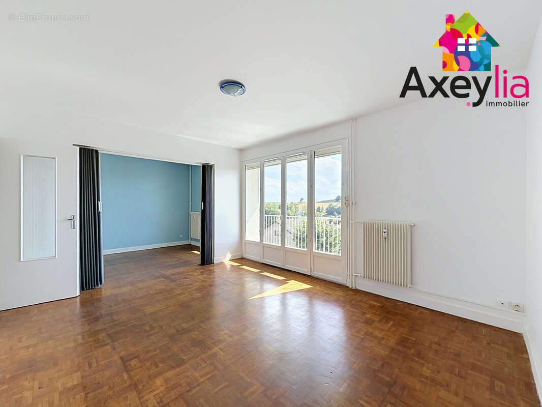 A vendre - panissieres - appartement de type 3 avec garage, cave et local velo - photo 2