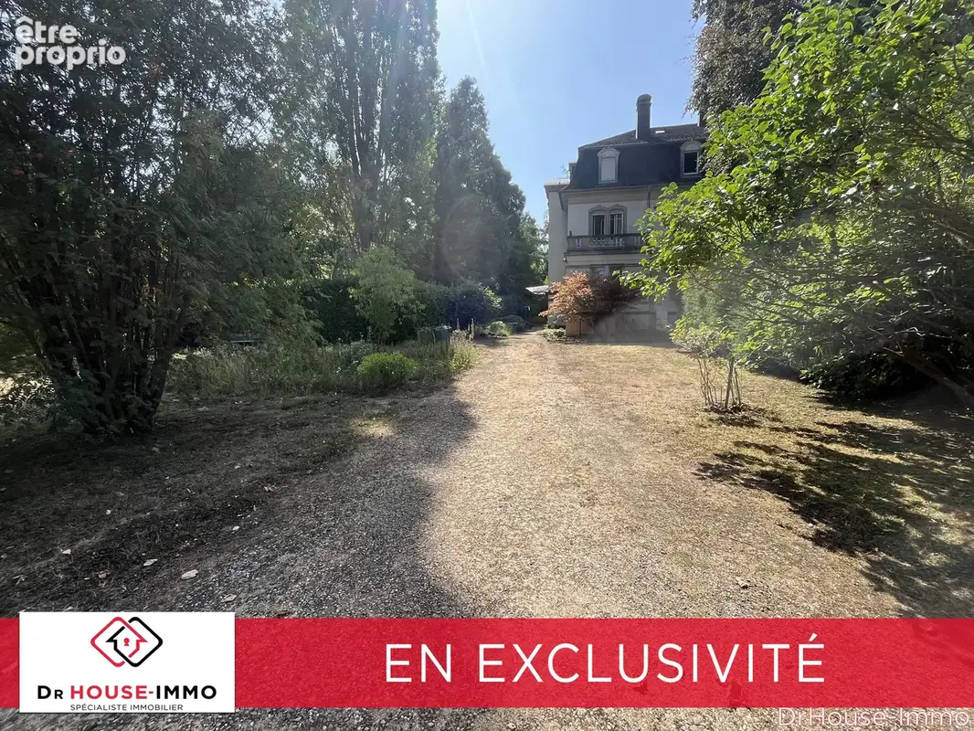 Maison 10 pièces 245 m² à vendre à Mulhouse (68100) - photo 3