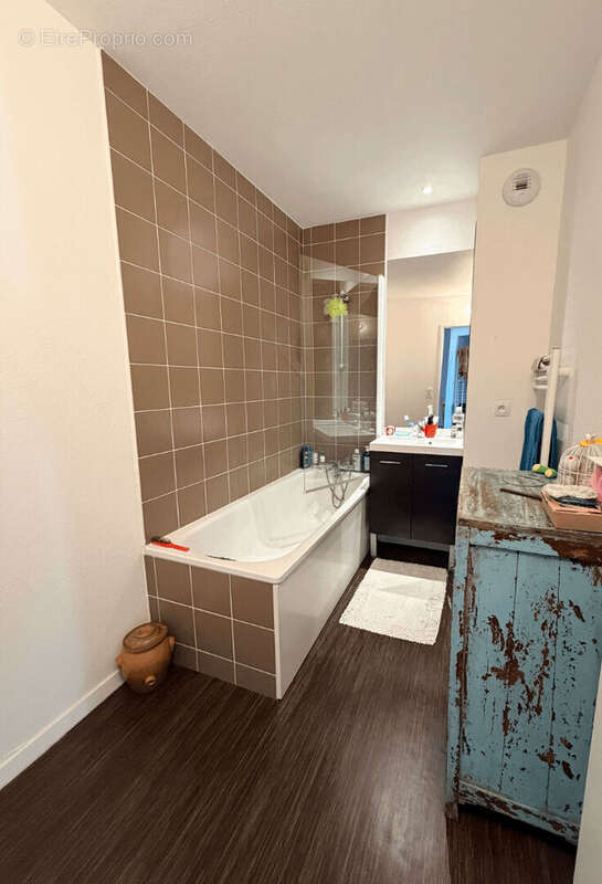 Maison à SAINT-JEAN-D'ILLAC