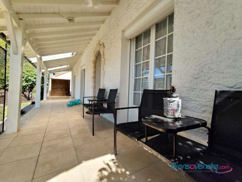 Maison à CHASSENEUIL-DU-POITOU