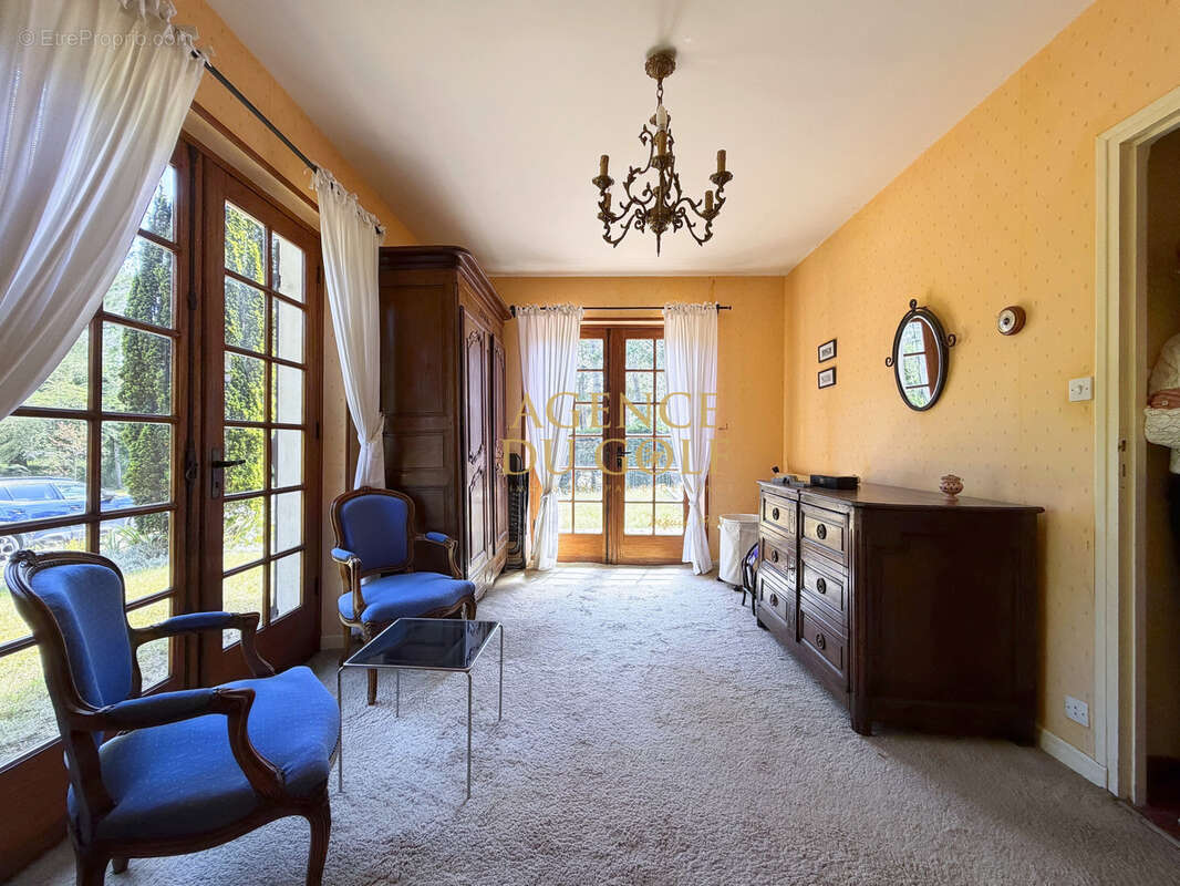 Maison familiale de 145 m2 sur 843 m2 de terrain, secteur forêt Stella - photo 7