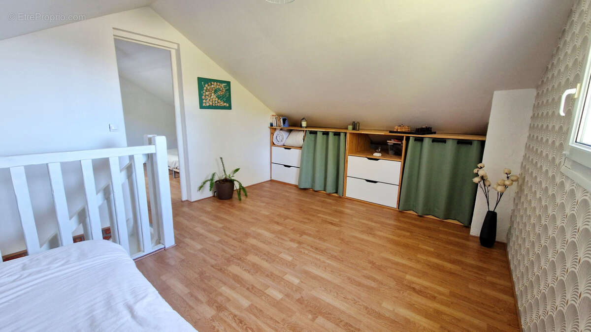 Maison à SAINT-MARTIN-EN-CAMPAGNE