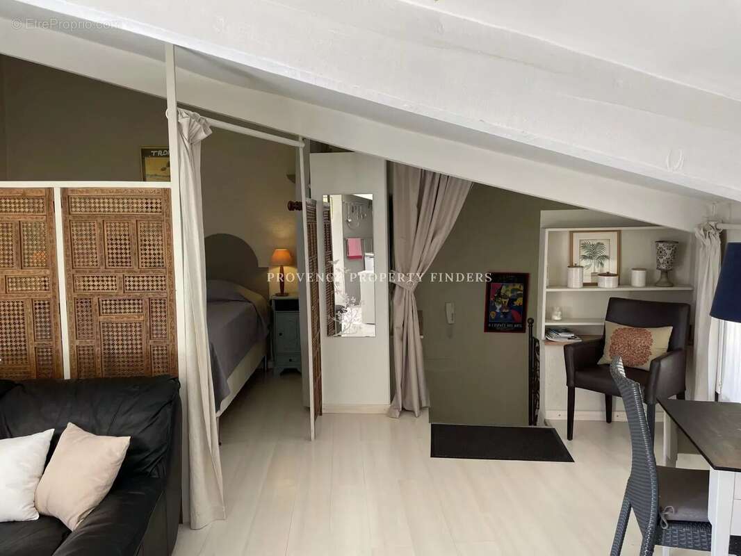 Maison à VILLECROZE