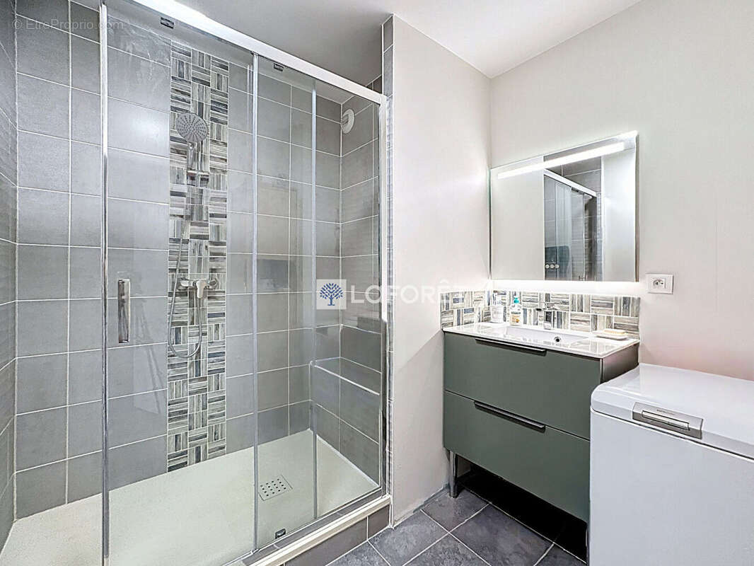 Appartement Toulon 3 pièce(s) 60.15 m2 - photo 9