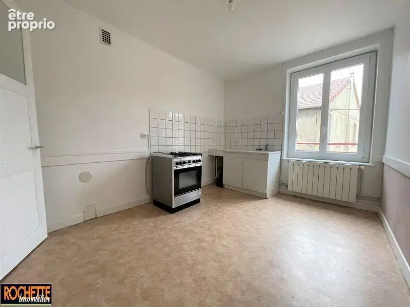 Maison 8 pièces 148 m² à vendre à Neulise (42590) - photo 6