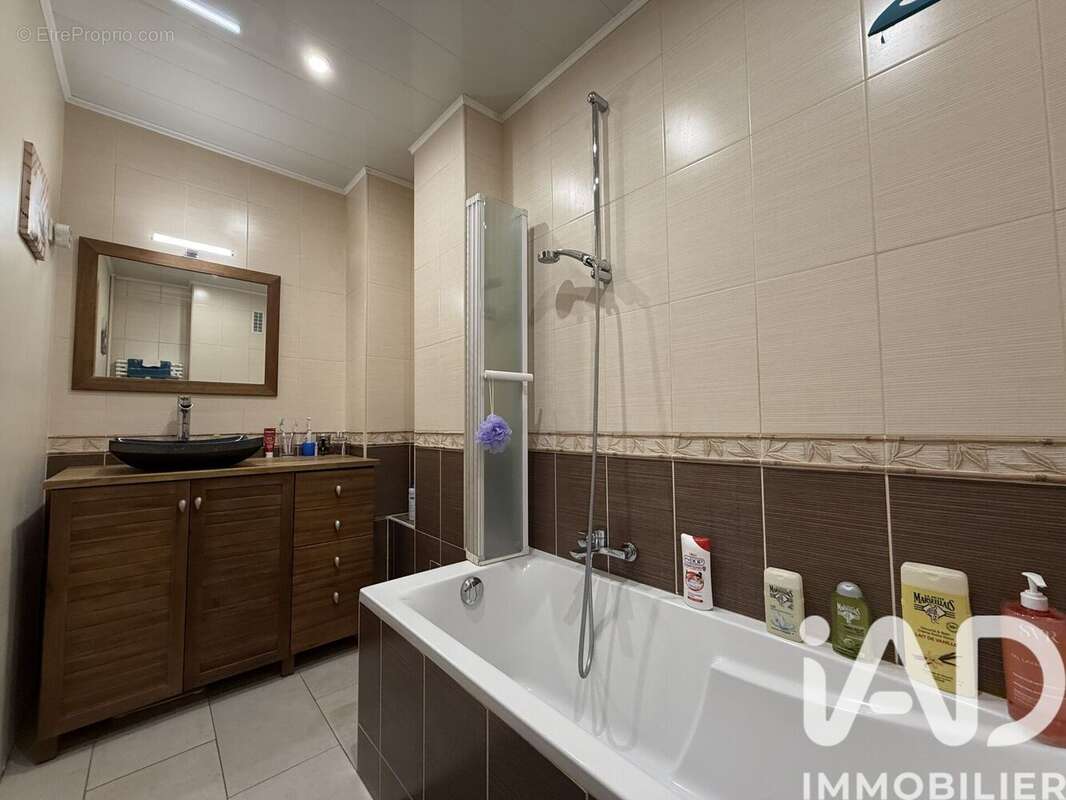 Photo 6 - Appartement à SAINTRY-SUR-SEINE