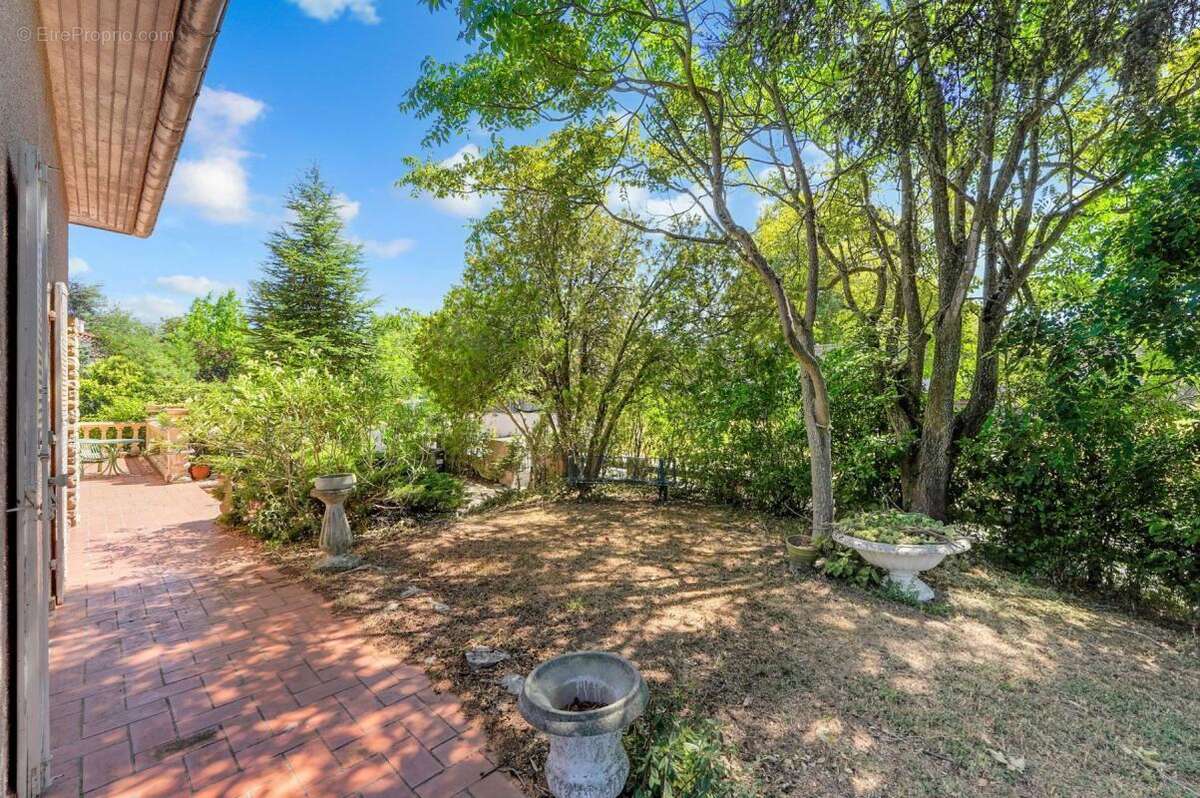 Maison à RAMONVILLE-SAINT-AGNE