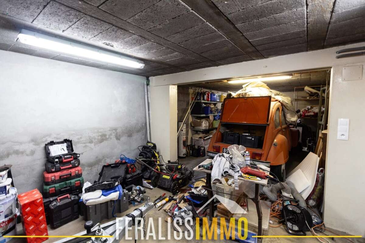 Maison à VAUX-SUR-SEINE