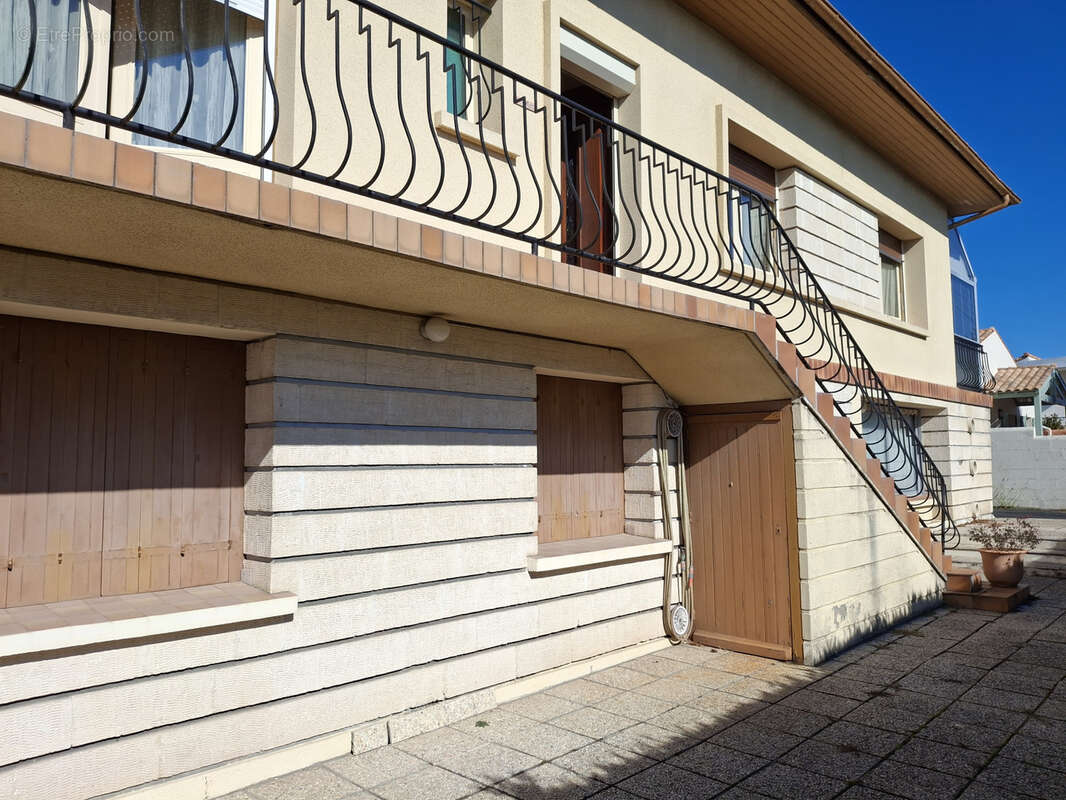 Maison à SAINT-GEORGES-DE-DIDONNE