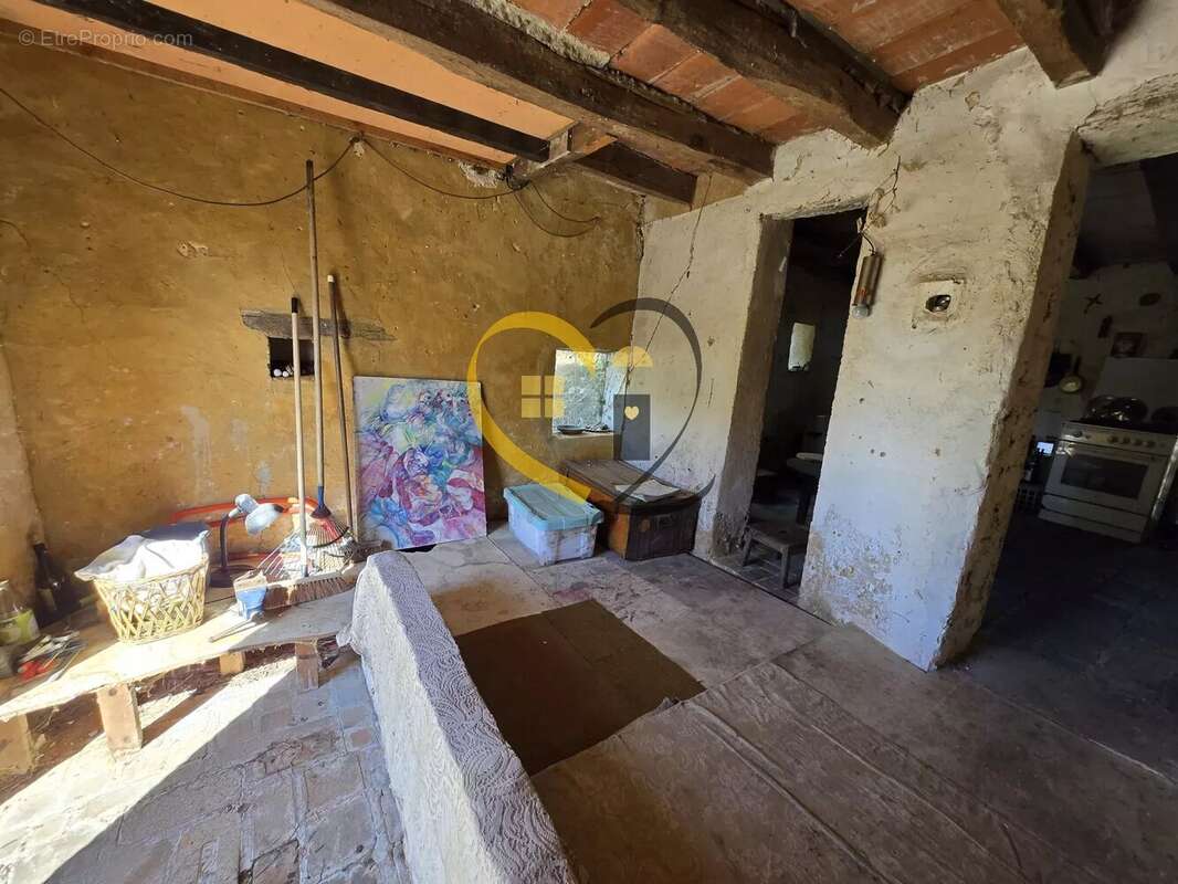 Maison à NEUVY-DEUX-CLOCHERS