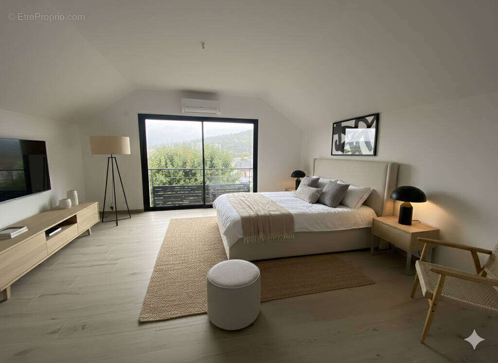 Maison à AIX-LES-BAINS