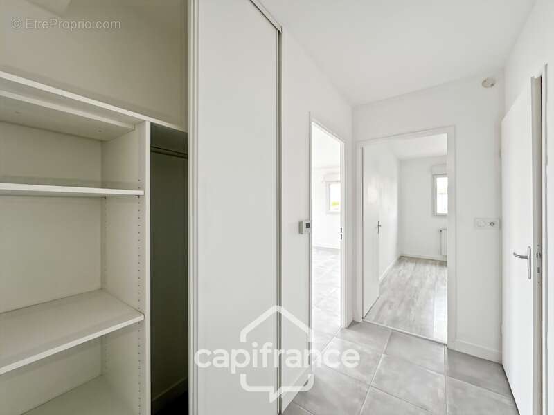 Appartement à PERIGNY