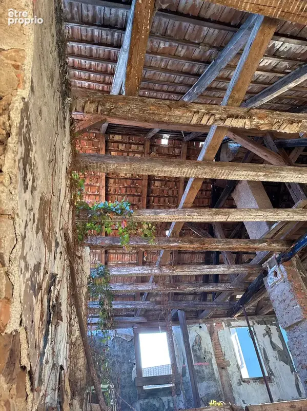 Maison de ville à réhabiliter, volumes et cachet - photo 5