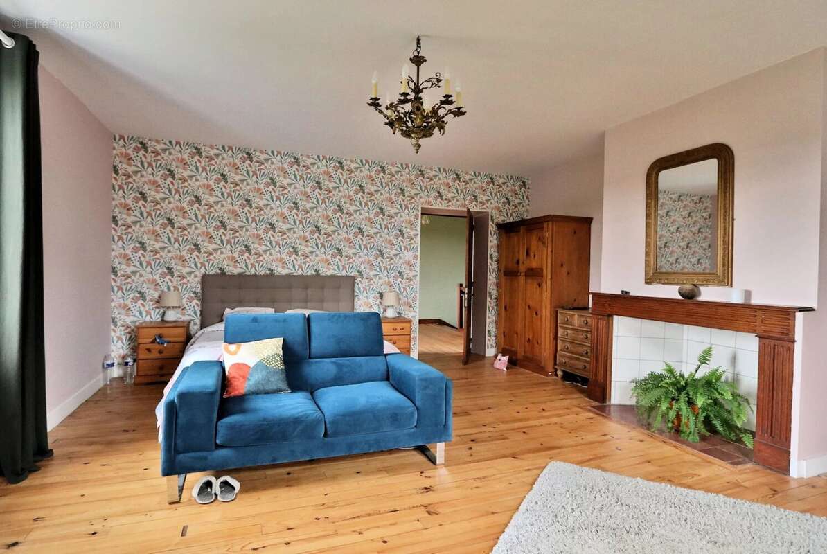Maison à MADIRAN