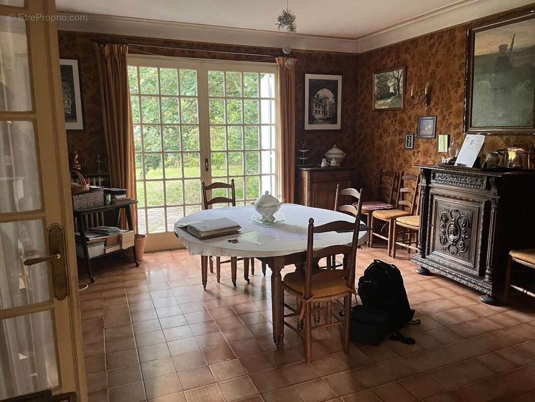 Maison à SAINT-DENIS-LA-CHEVASSE