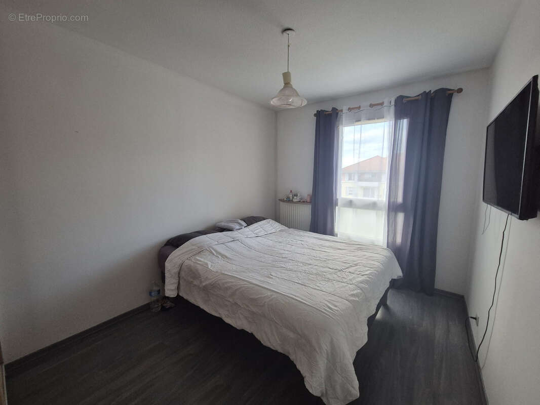 Appartement à VILLE-LA-GRAND