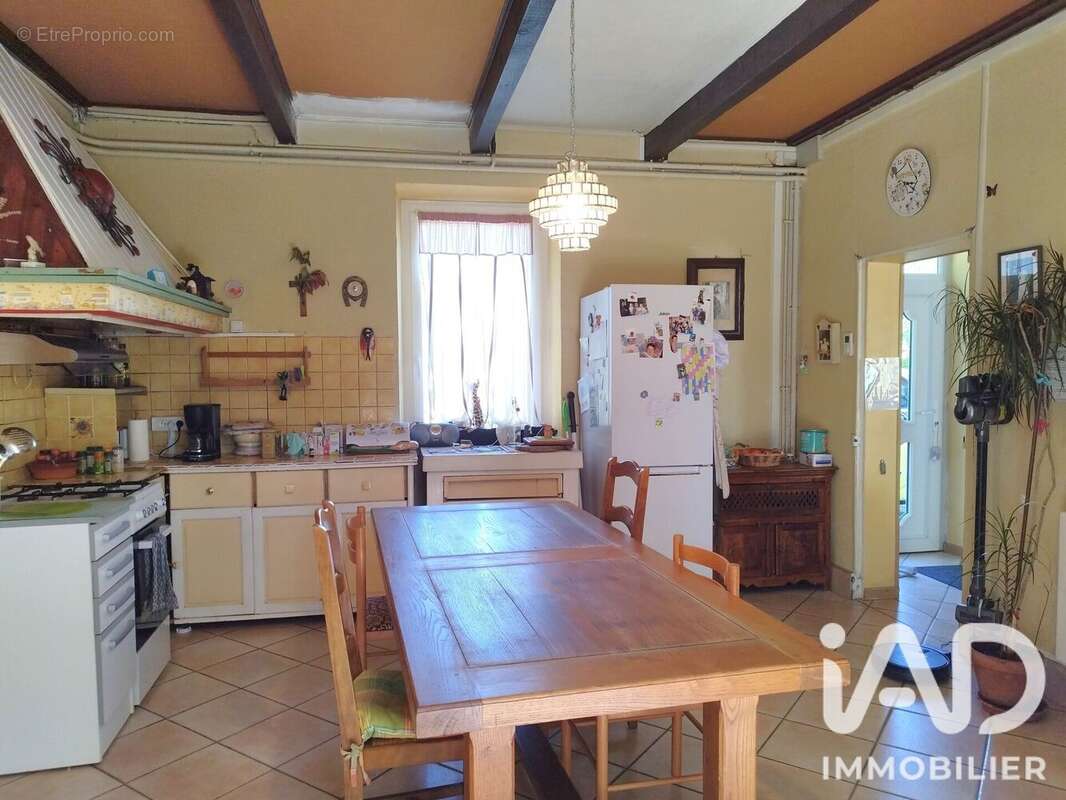 Maison 85 m² à La Cavalerie  - photo 9