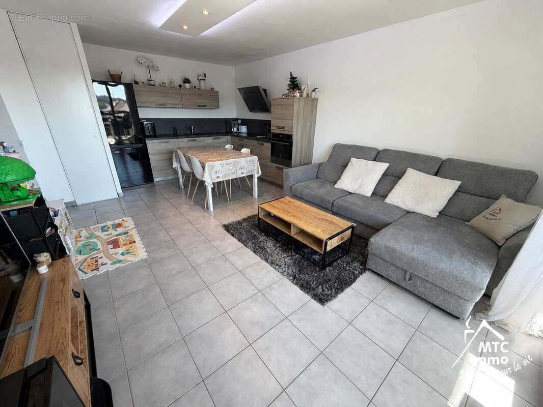 Appartement à BRIGNAIS
