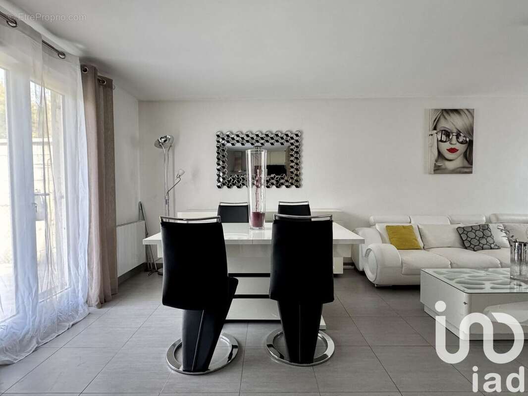 Photo 3 - Maison à VILLEPINTE