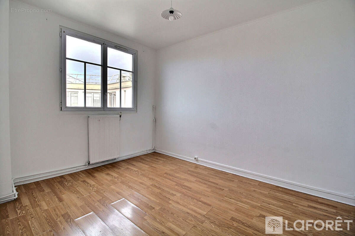 Appartement à BOIS-COLOMBES