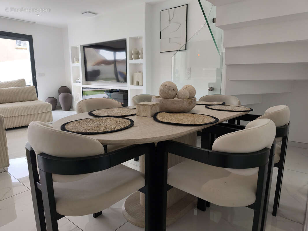 Vend villa t4 avec piscine et garage - photo 8