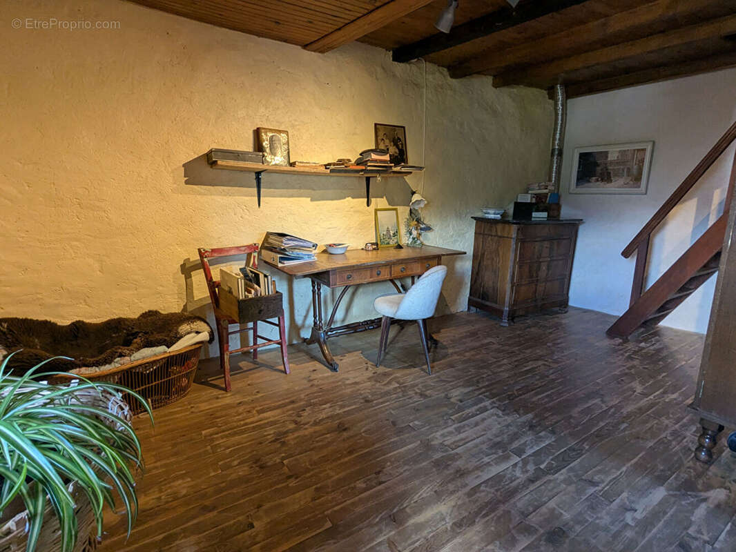 Belle Maison de caractère avec vue panoramique sur les montagnes - photo 10