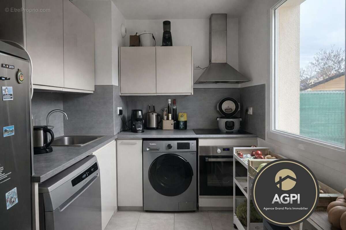 Cuisine  - Maison à SACLAY