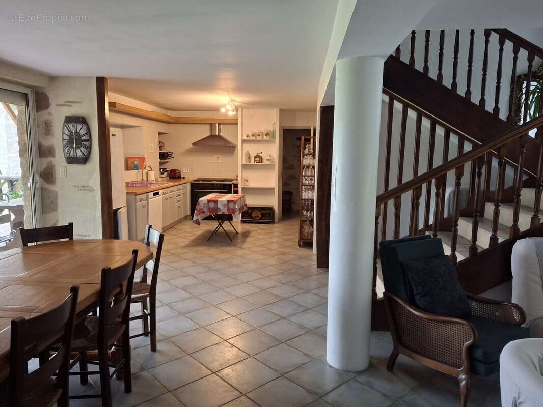 Maison à MONFLANQUIN