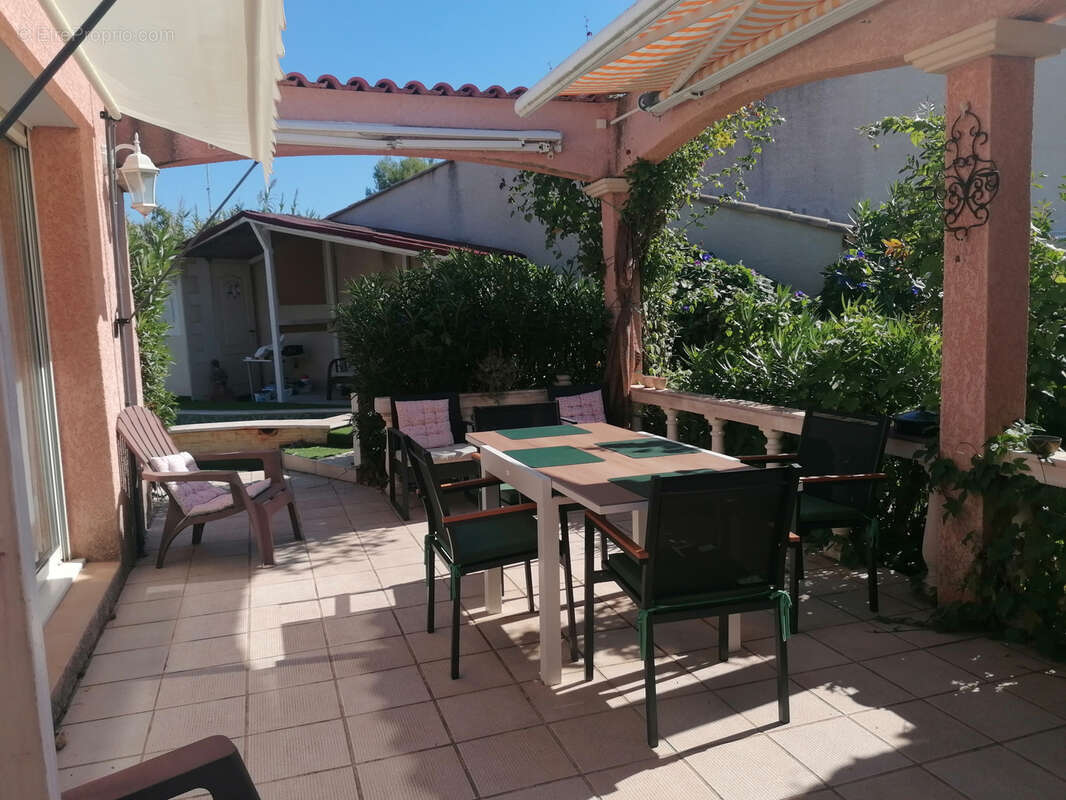 Maison à VILLEVEYRAC