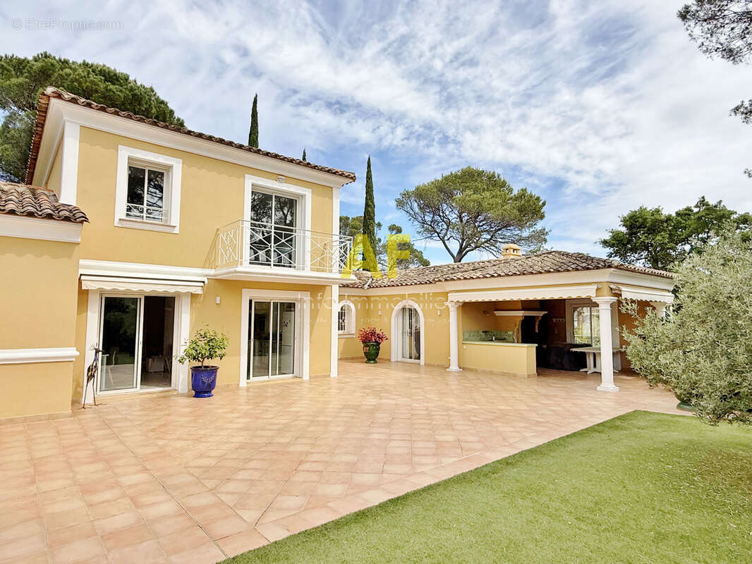 Maison à SAINT-RAPHAEL