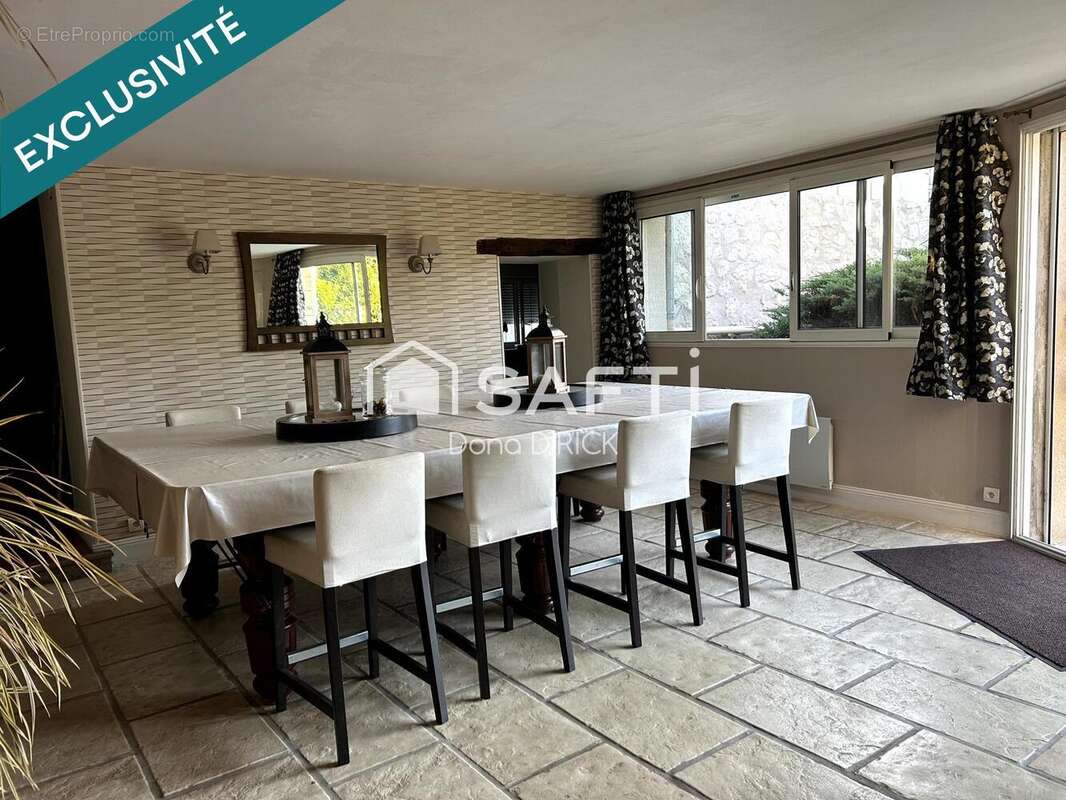 Maison 300 m² à Brehemont  - photo 6